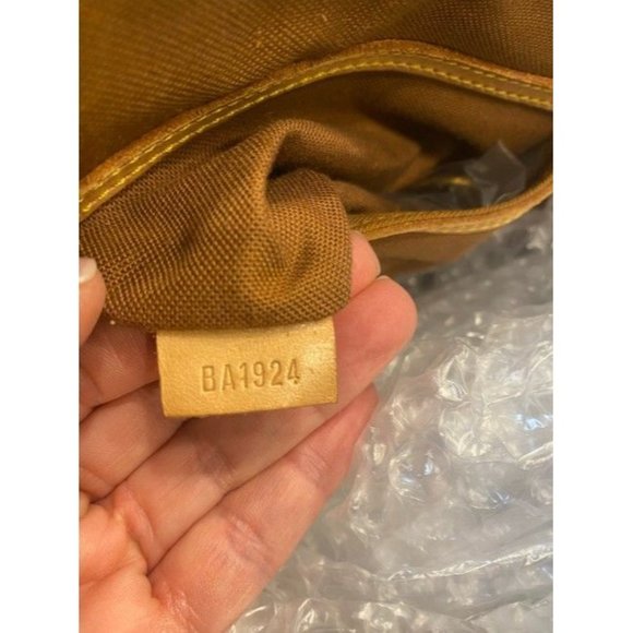 Louis Vuitton Alma W Pm W Lock Brown Monogram Canvas Tote - Picture 11 of 11